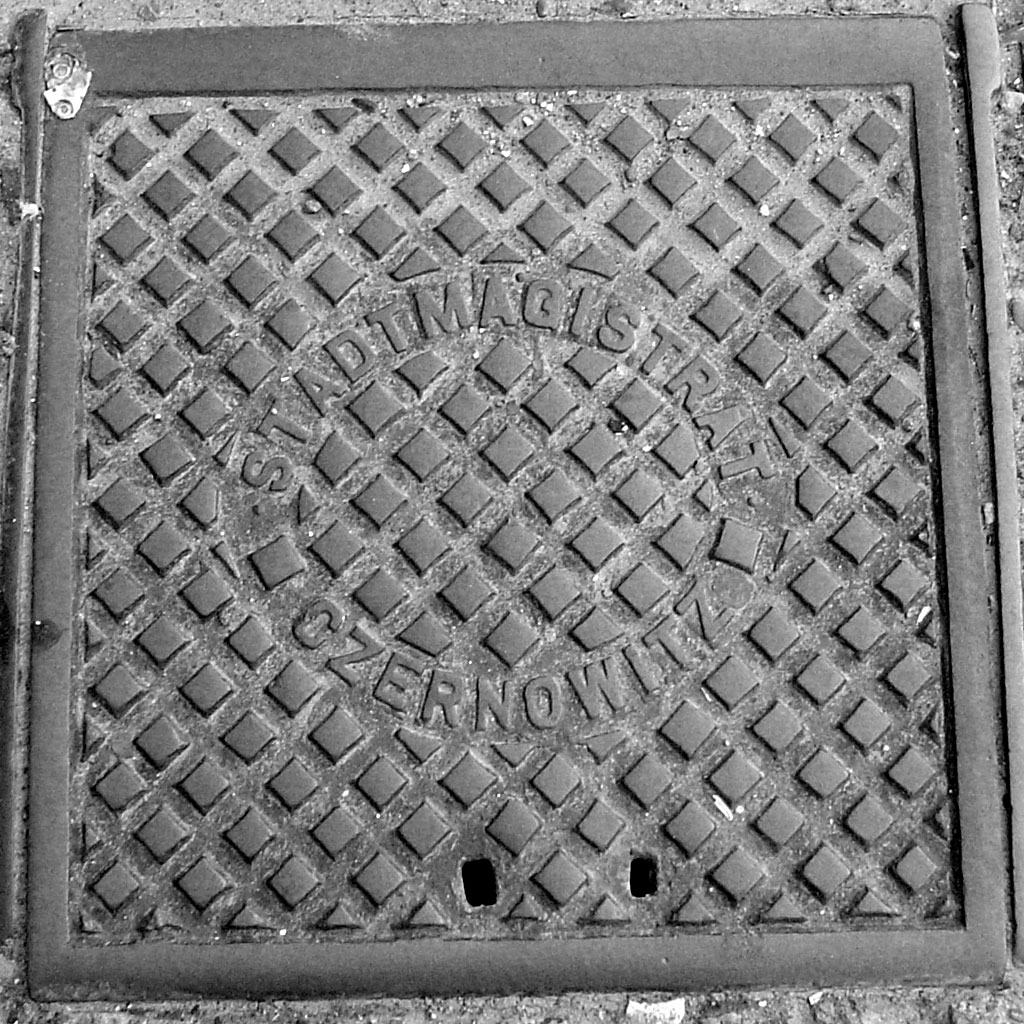 Chernivtsi - manhole from the Austrian periode