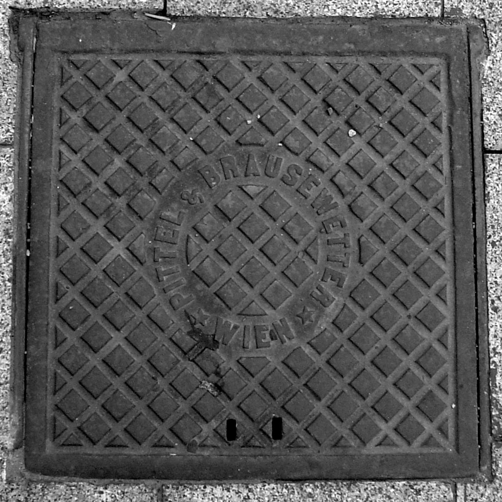 Chernivtsi - manhole from the Austrian periode