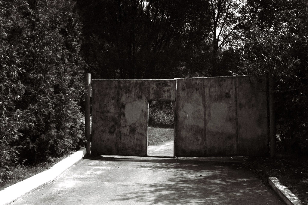 Site of former Yanovska concentration camp - gate to "the sands"