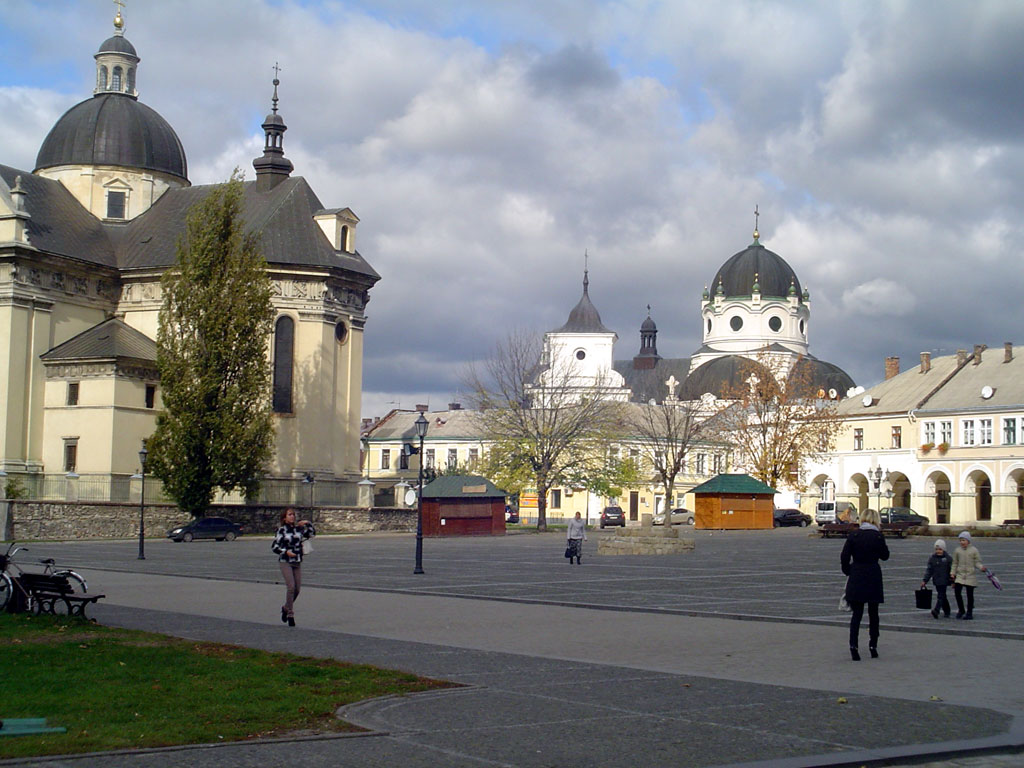 Zhovkva - market square