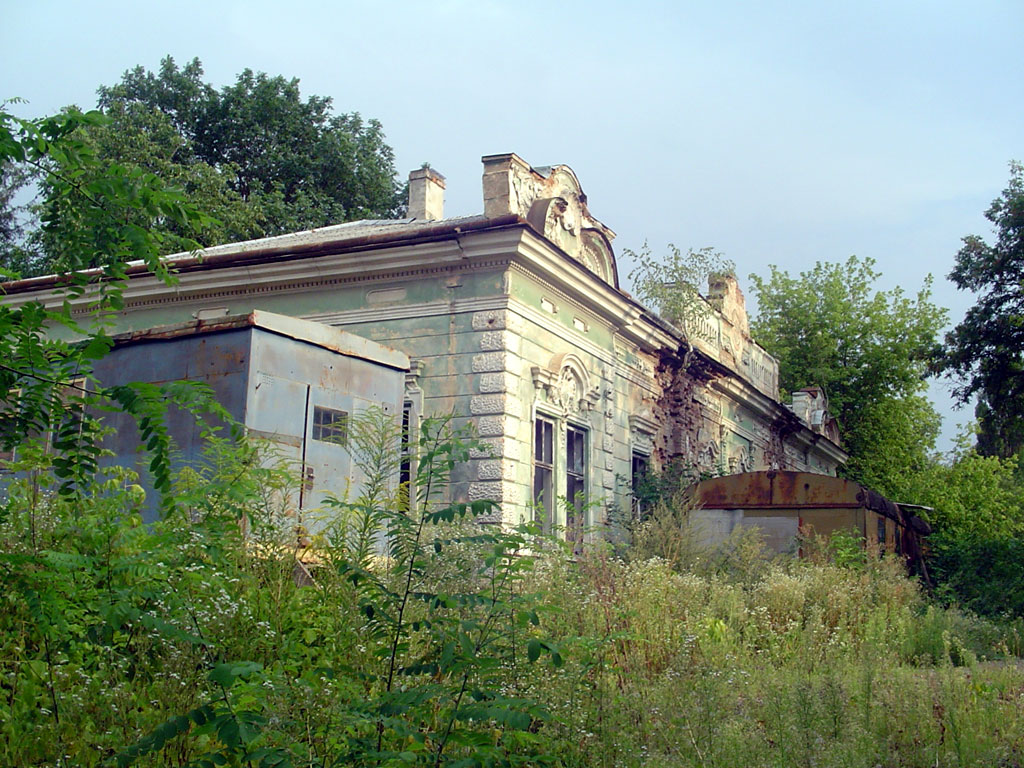 Sadagora, residence of rabbi Friedman, 2012
