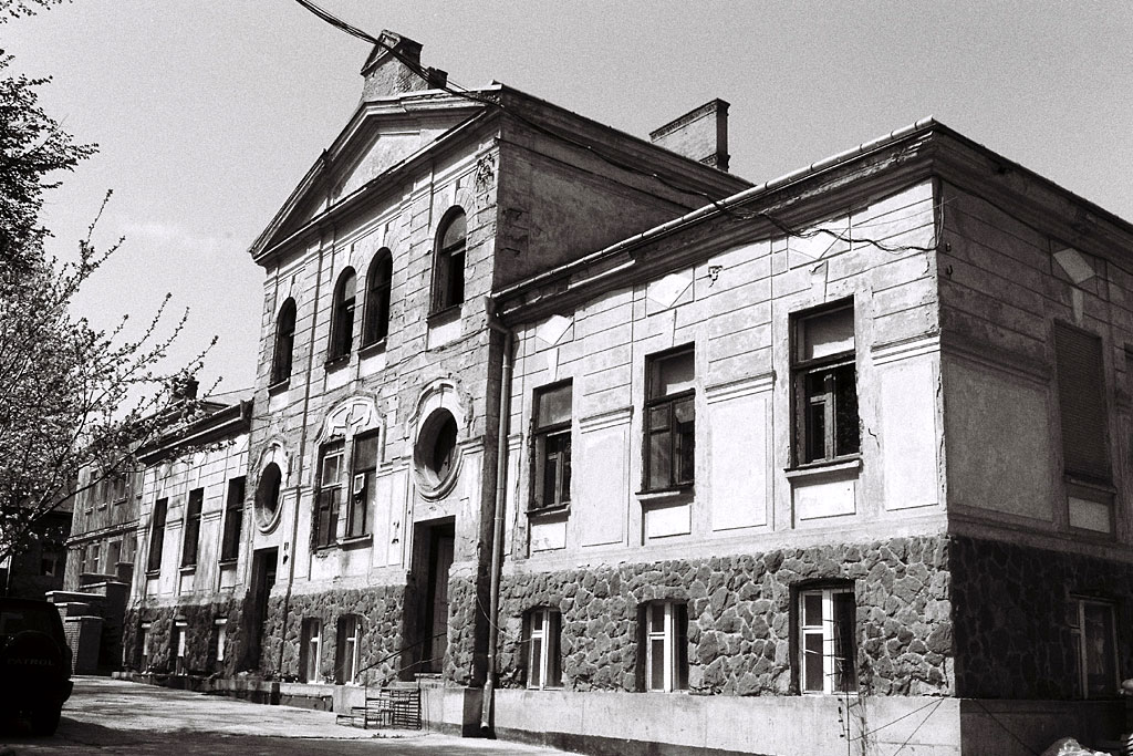 Chernivtsi (Czernowitz) - former Jewish hospital