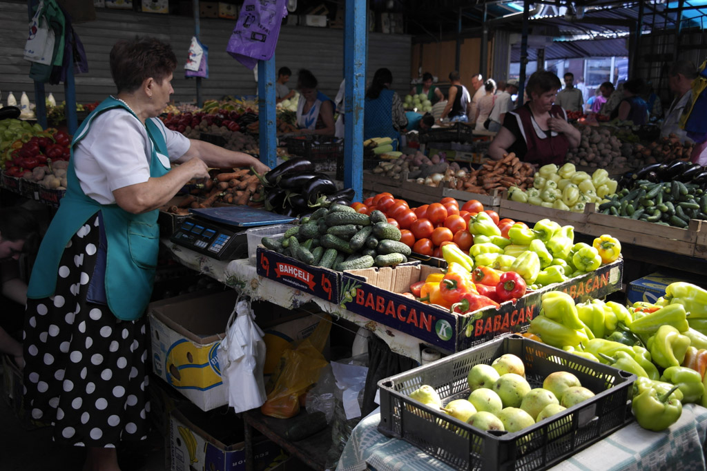 Chernivtsi (Czernowitz) - market