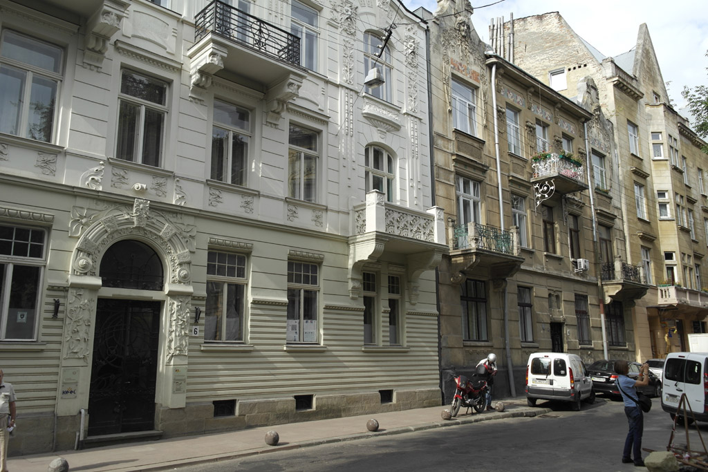 A walk through Lviv (Lwow, Lemberg)