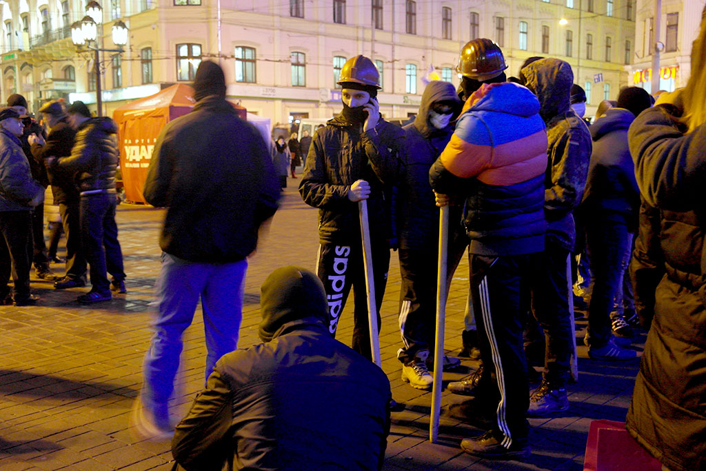 Young militants waiting for orders