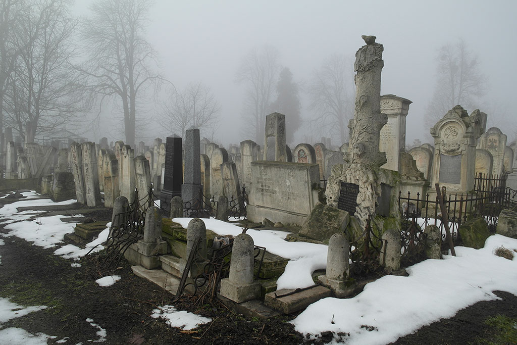 Czernowitz Jewish cemetery