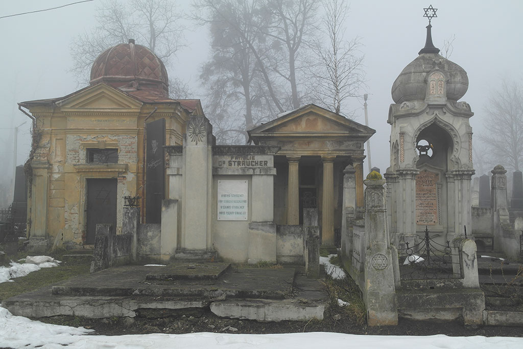 Czernowitz Jewish cemetery