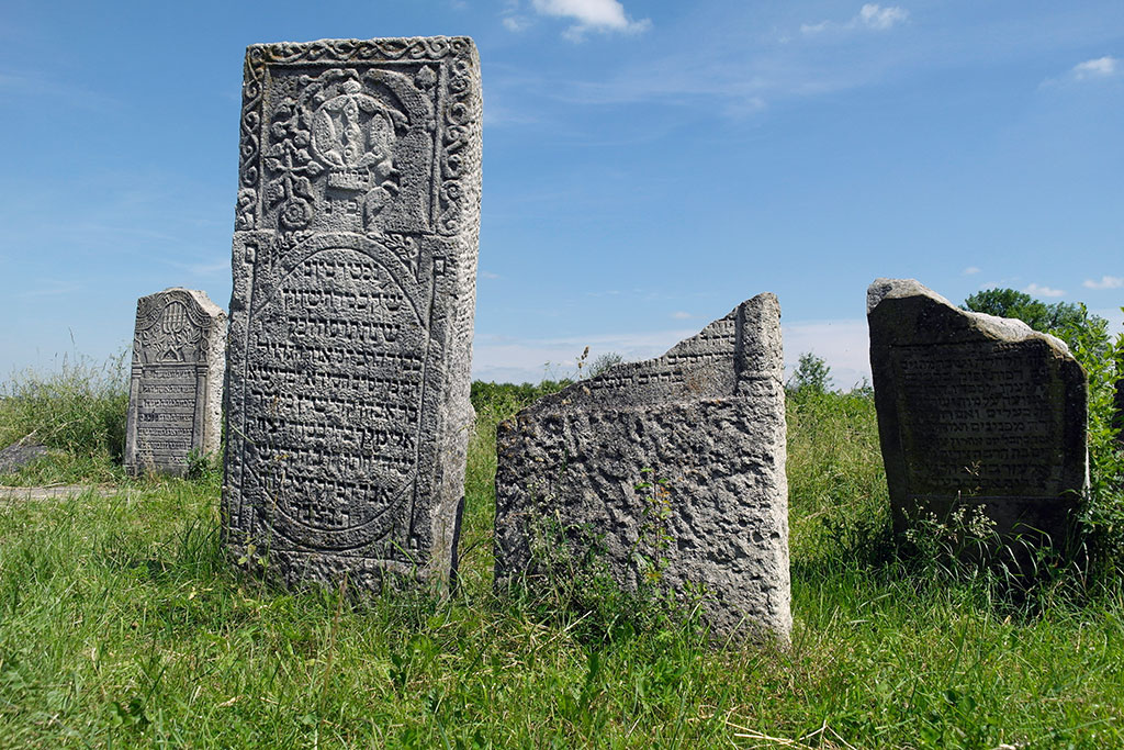 Belz - Jewish Cemetery