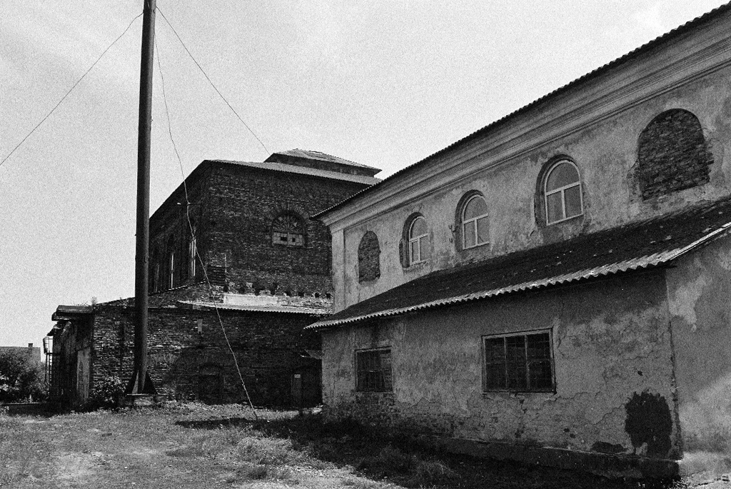 Uhniv - Synagogue and Beit Midrash (House of Study)