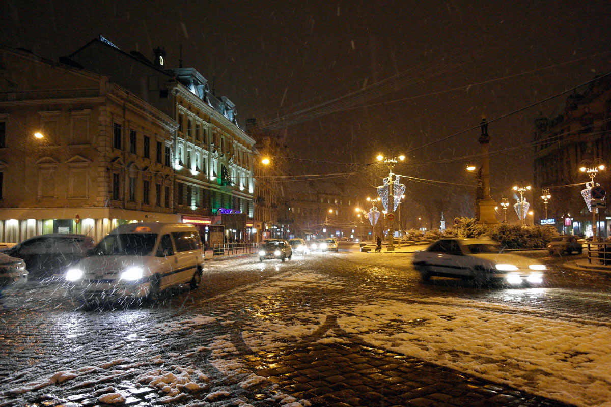 Mickiewicz Square - in front of the George