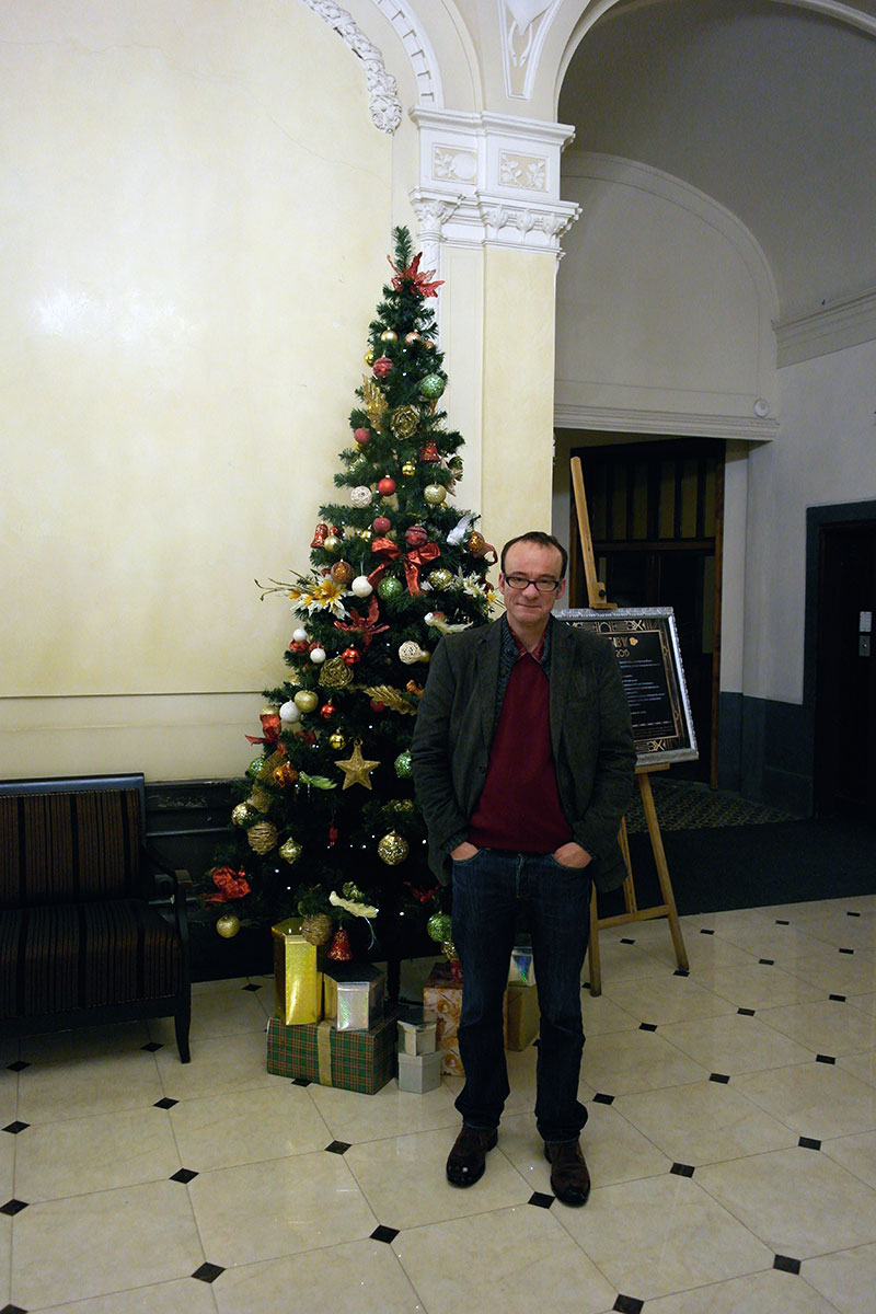 Christmas tree (left), me (right) in George Hotel :-)