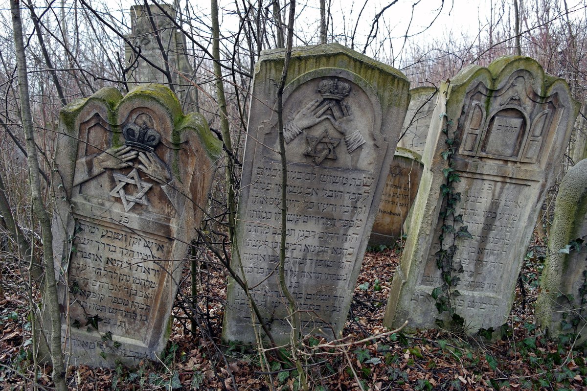 Suceava - New Jewish Cemetery