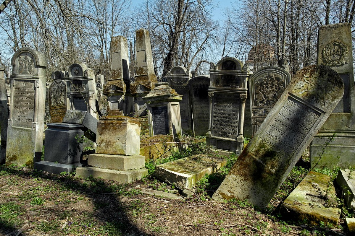 Radautz - Jewish cemetery