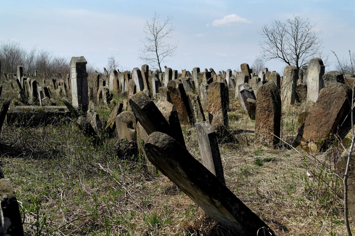 Mihaileni - Jewish cemetery