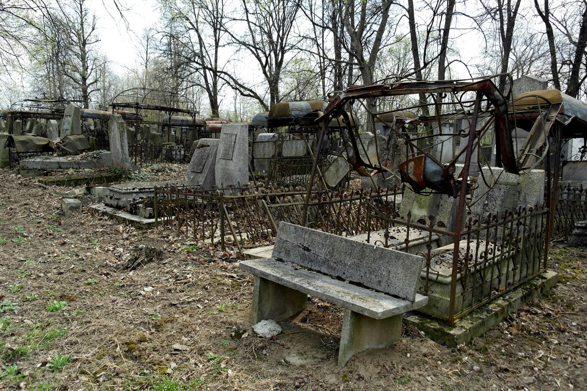 Botoșani - New Jewish Cemetery