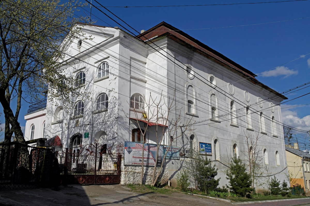 Czernowitz - Groisse Shil