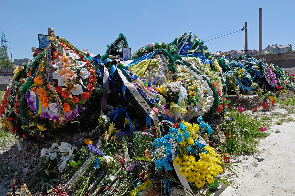 Lviv, Lychakiv cemetery, soldiers graves