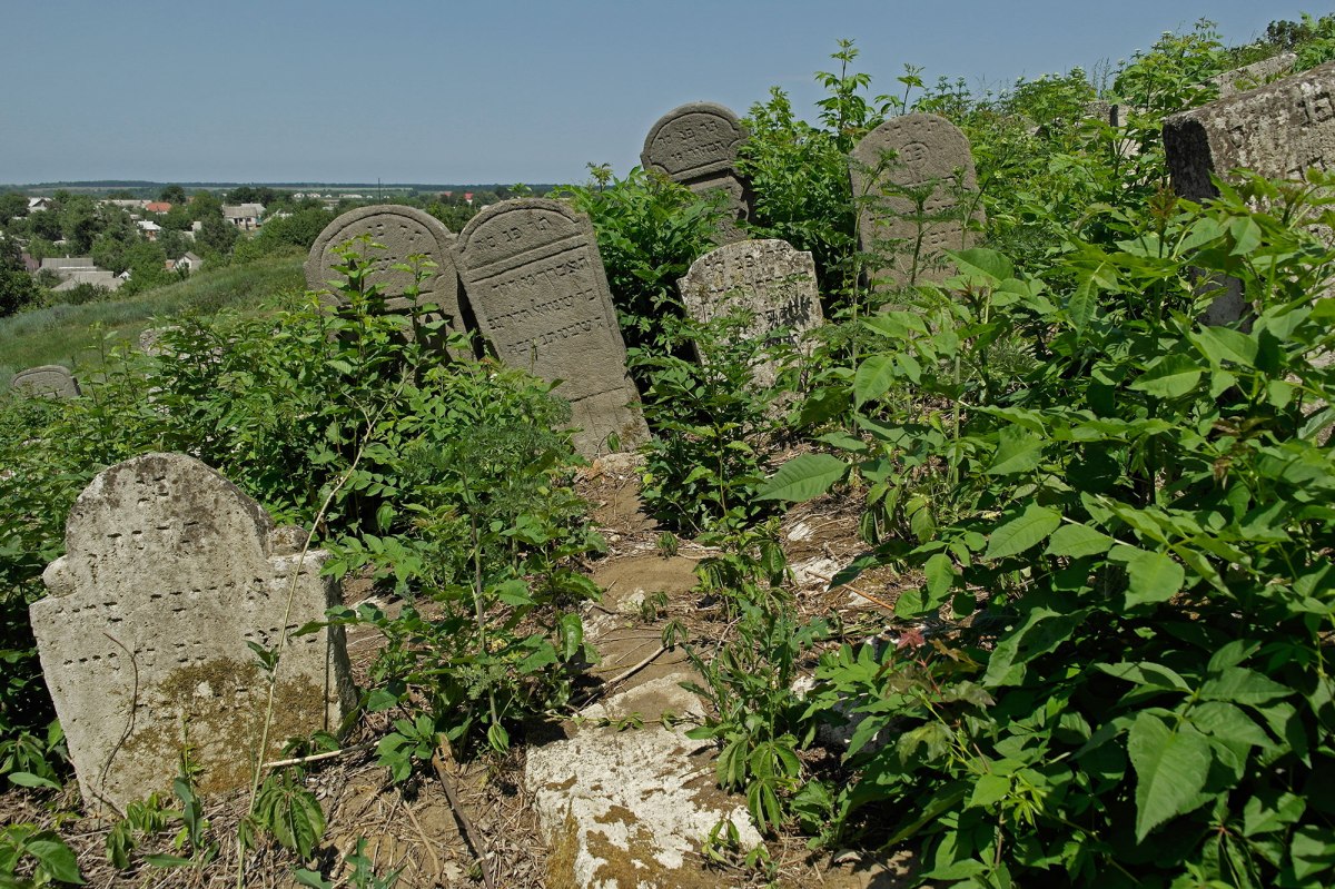 Tulchyn Jewish cemetery