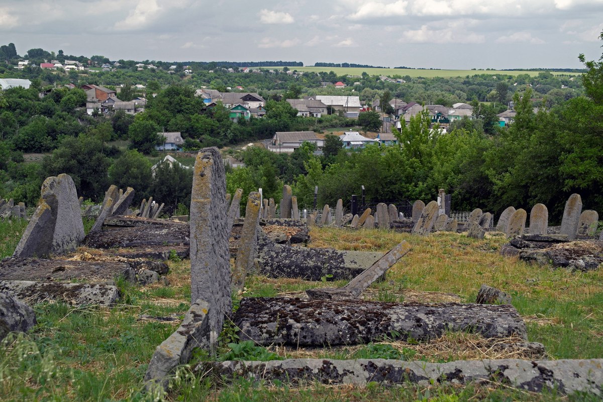 Chernivtsi (Podolia) - Jewish cemetery