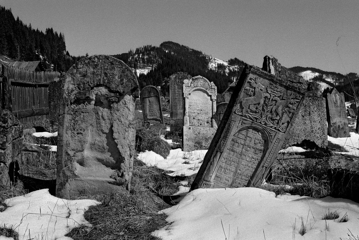 Carlibaba Jewish cemetery