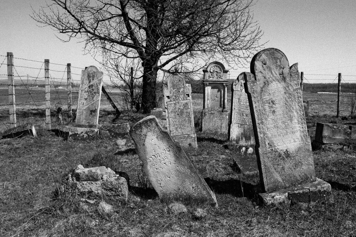 Solca Jewish cemetery
