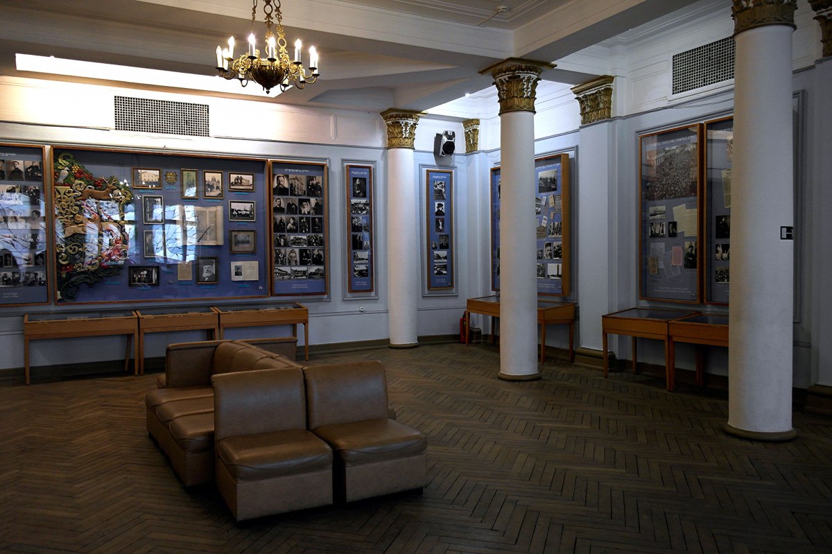 Jewish museum in the former Jewish theatre