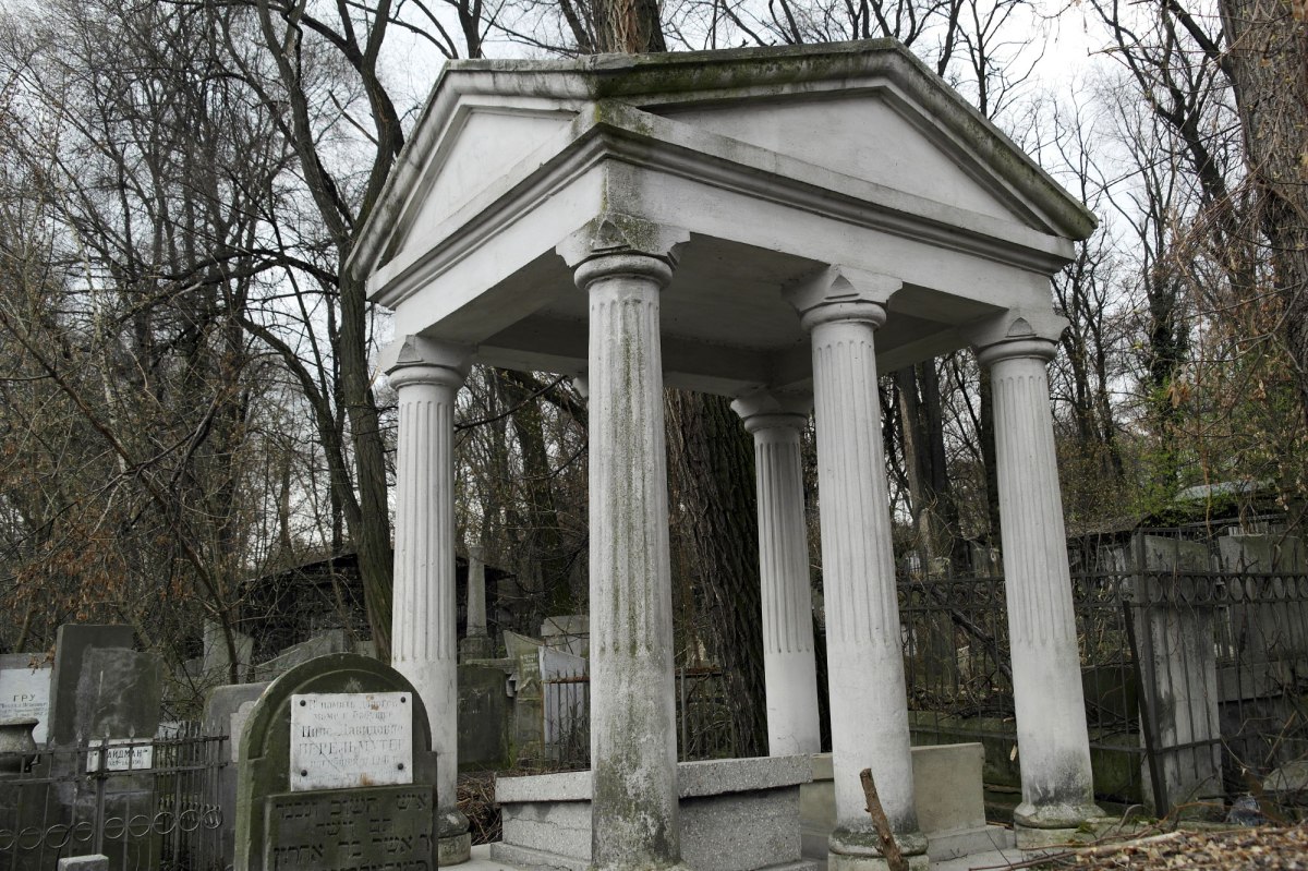 Chişinău - Jewish cemetery