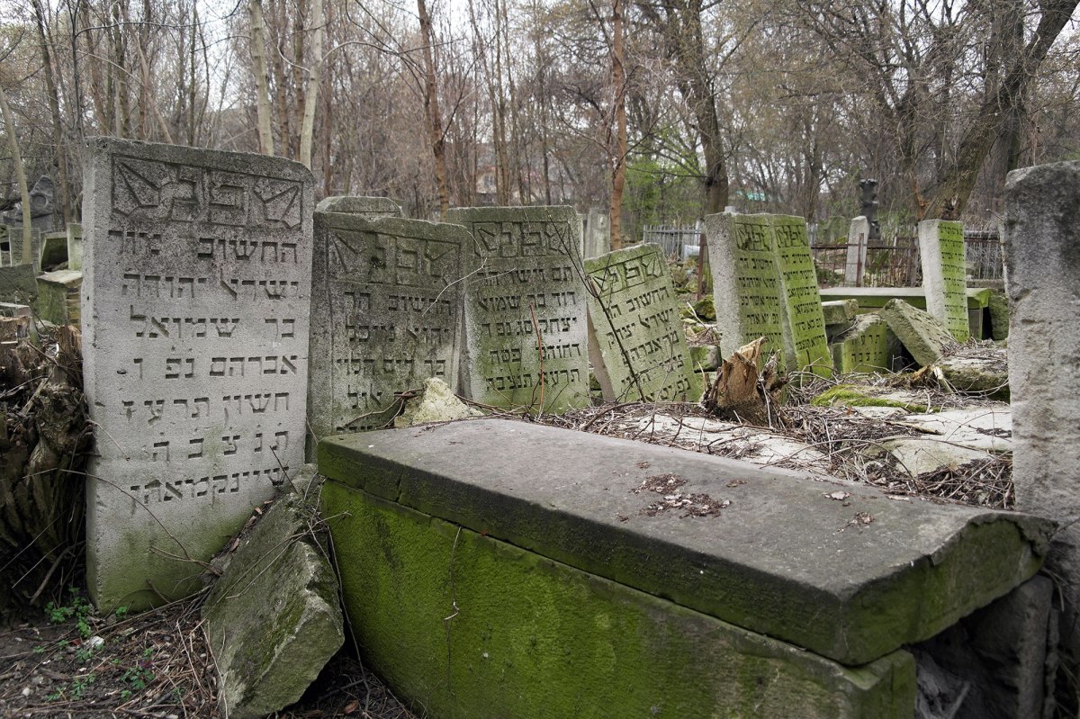 Chişinău - Jewish cemetery