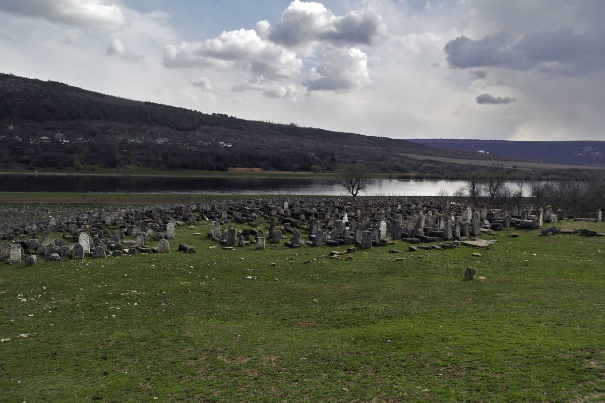 Vadul-Raşcov - Jewish cemetery
