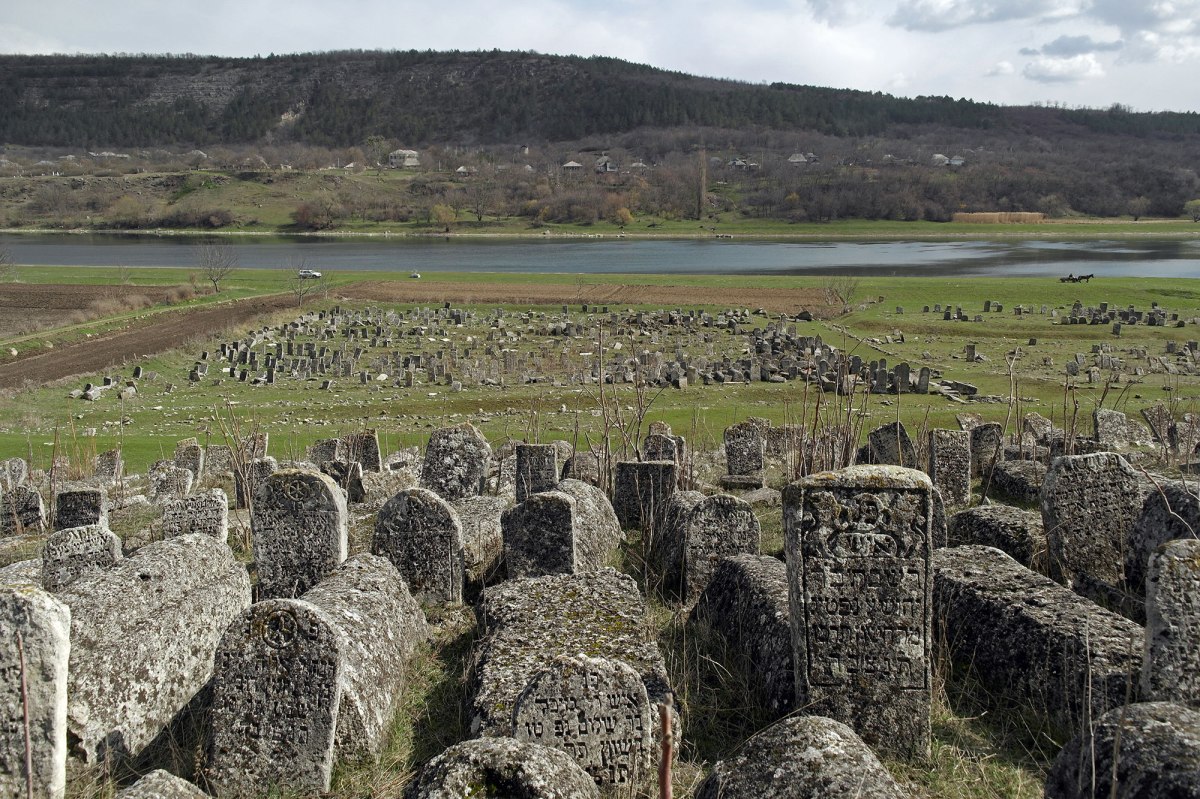 Vadul-Raşcov - Jewish cemetery
