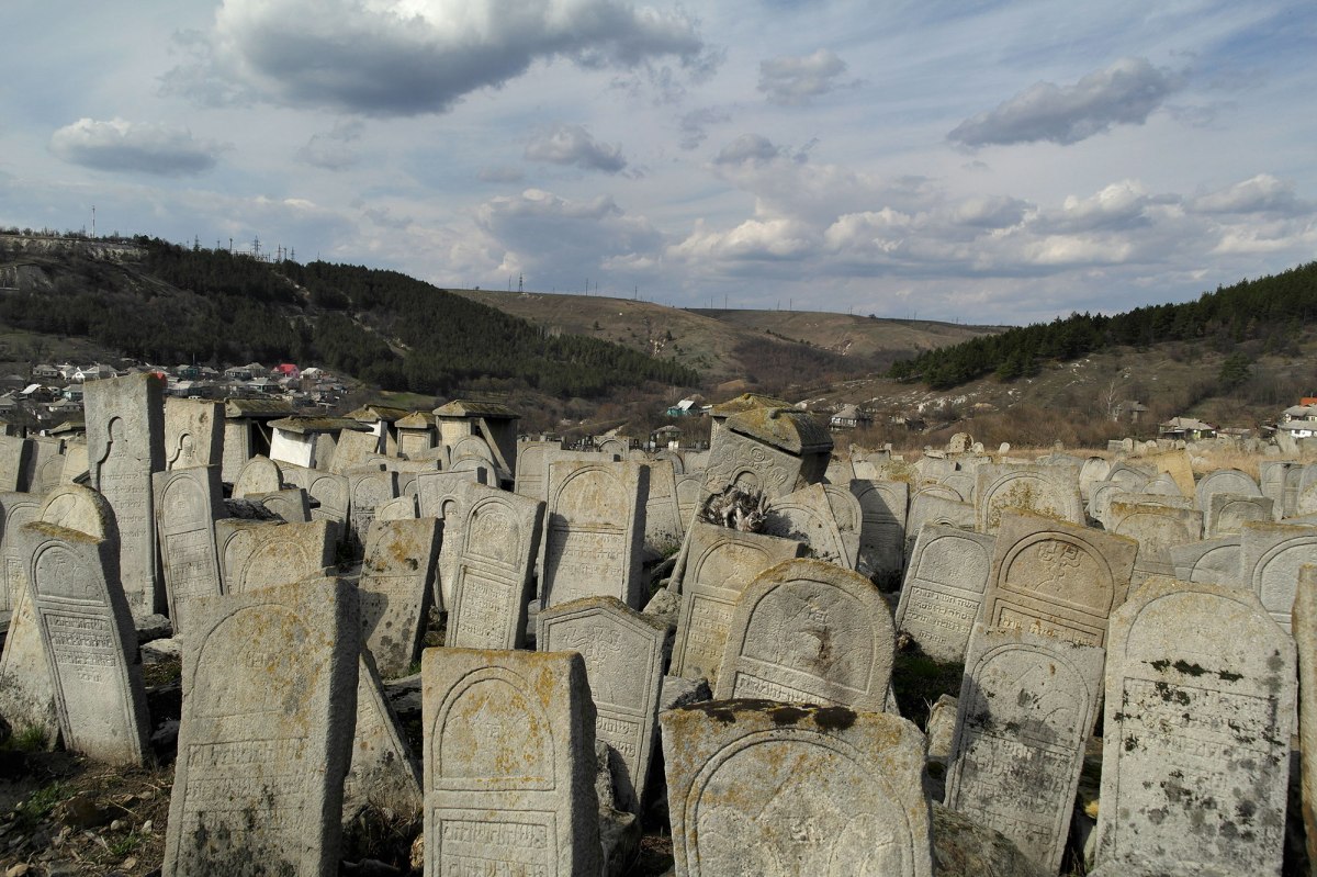 Mohyliv-Podilskyi - Jewish cemetery