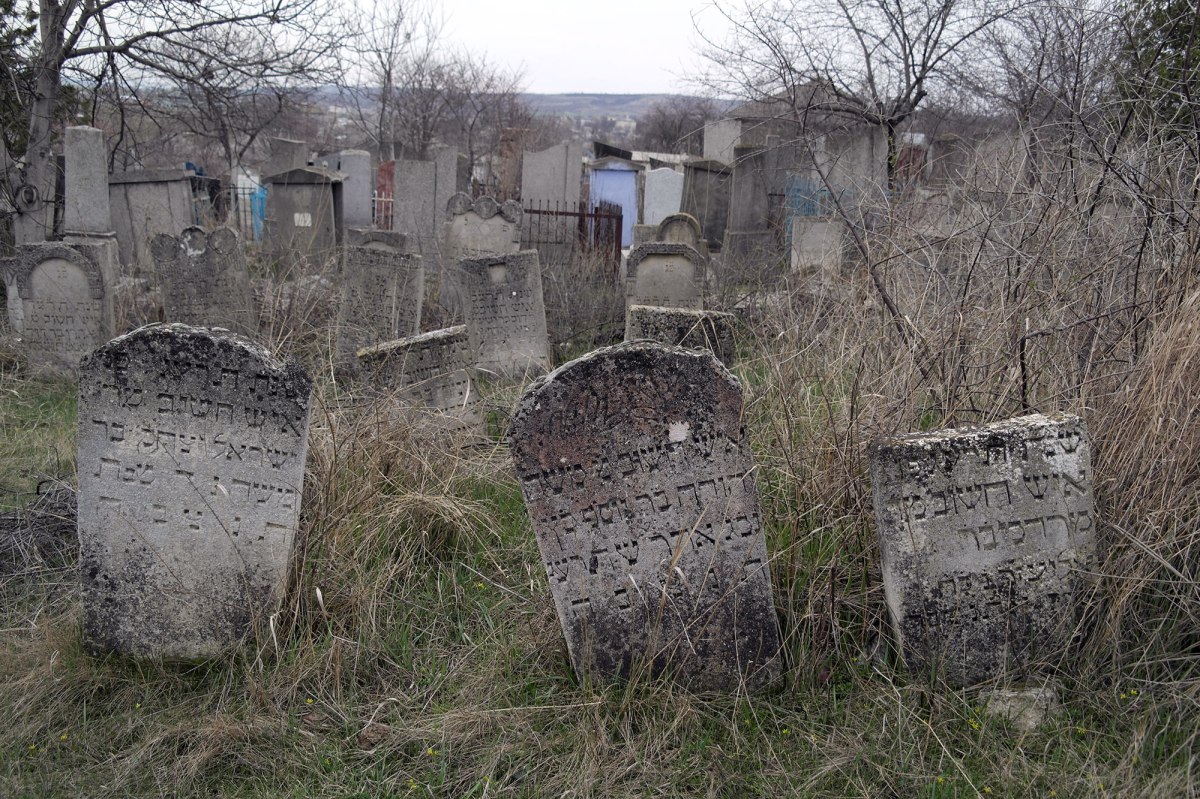 Teleneşti - Jewish cemetery