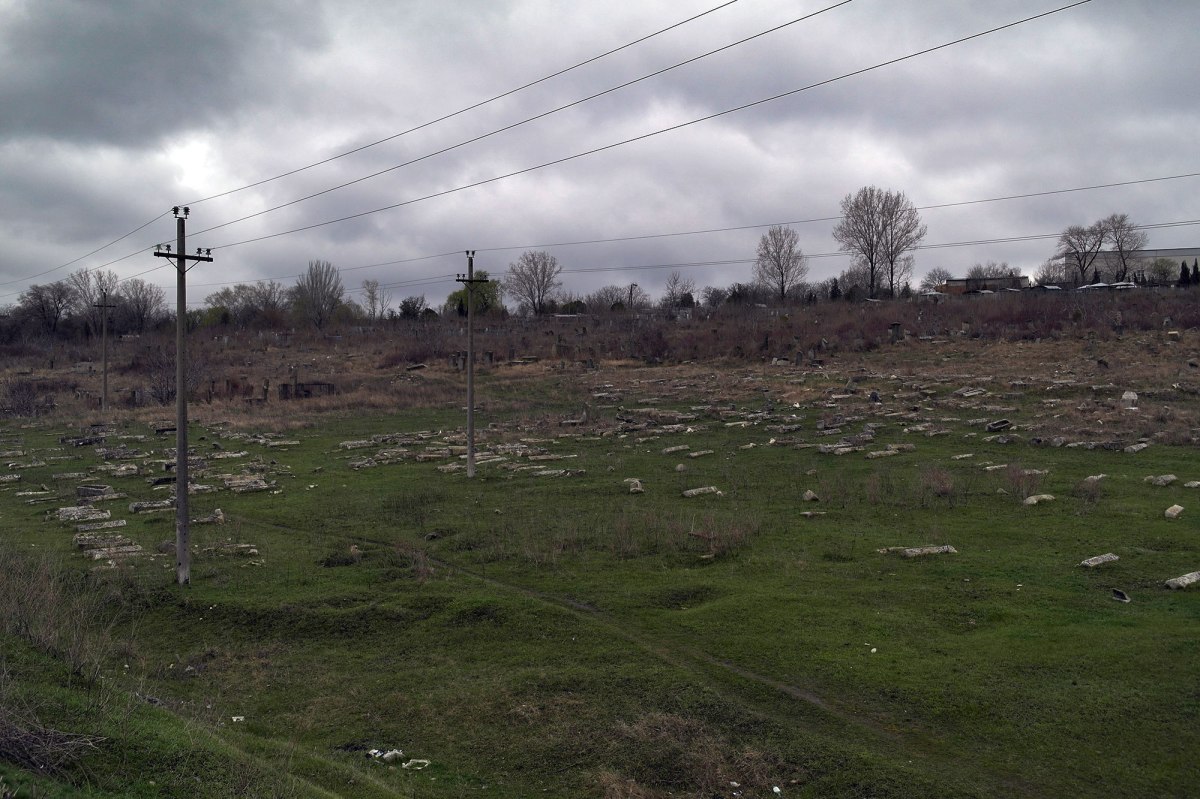 Bălţi - Jewish cemetery