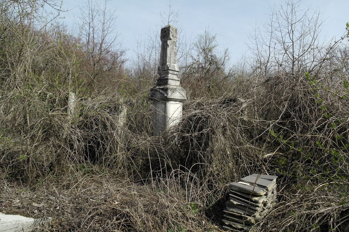 Briceni - Jewish cemetery