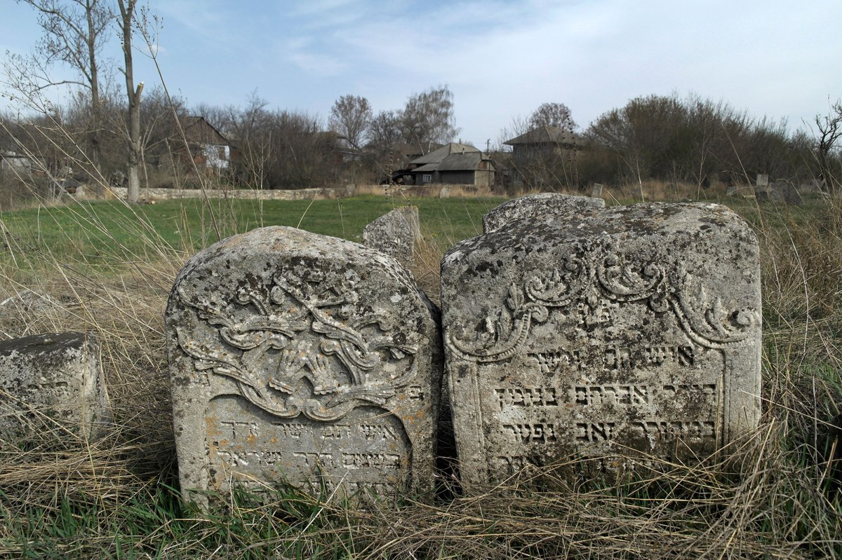 Lipcani - Jewish cemetery