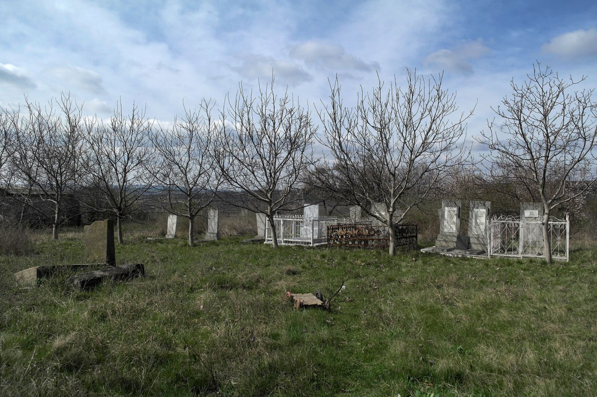 Făleşti - Jewish cemetery