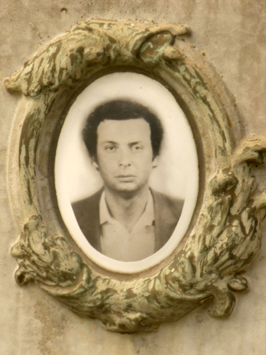 Portrait on a Jewish gravestone