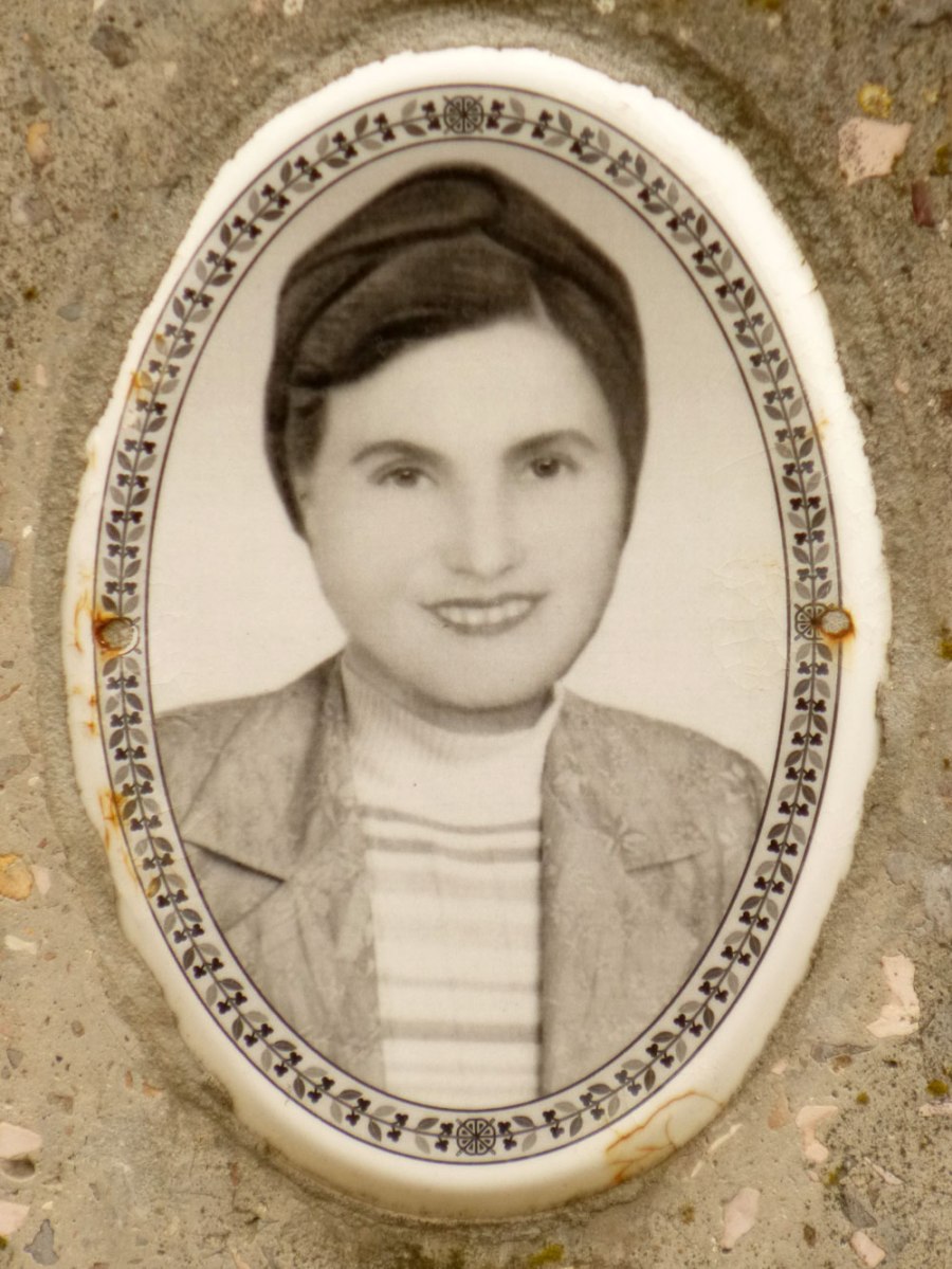 Portrait on a Jewish gravestone