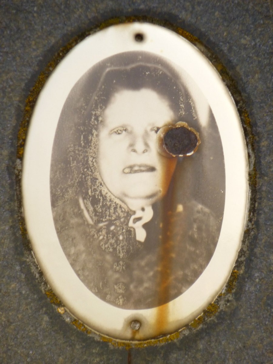 Portrait on a Jewish gravestone