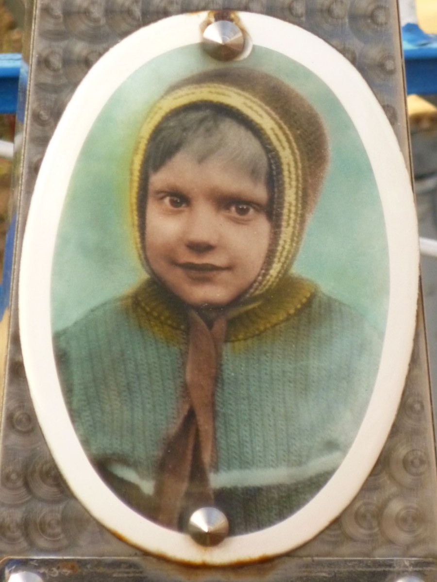 Portrait on a Jewish gravestone