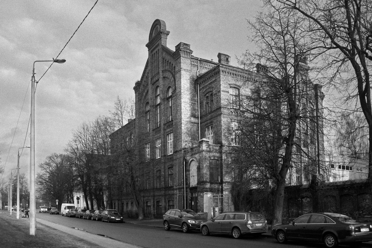 Former Jewish craftsmen school - a place of further education