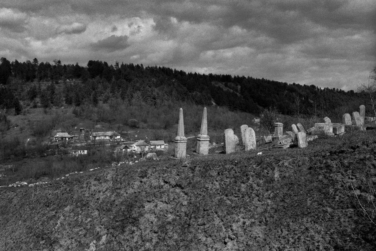 Mohyliv-Podilskyi Jewish cemetery