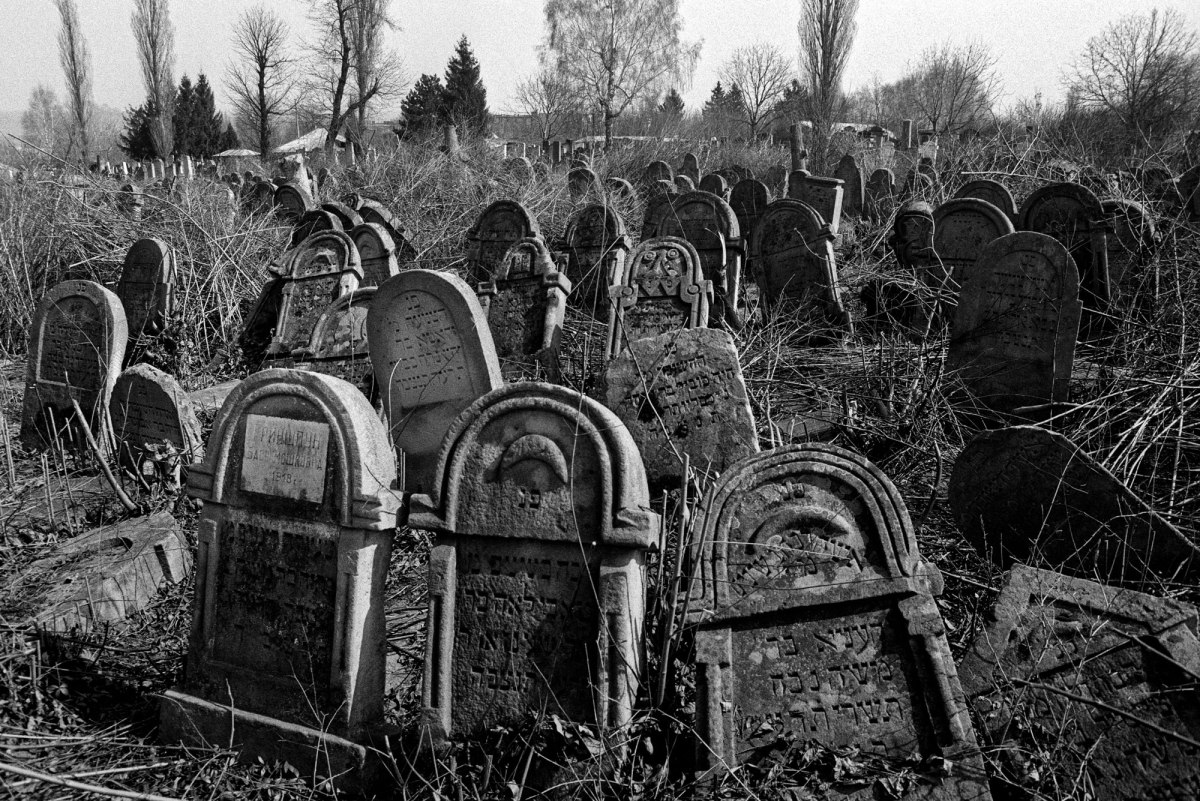 Soroca Jewish cemetery