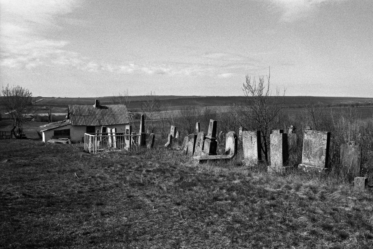 Zguriţa (Zguritsa) Jewish cemetery
