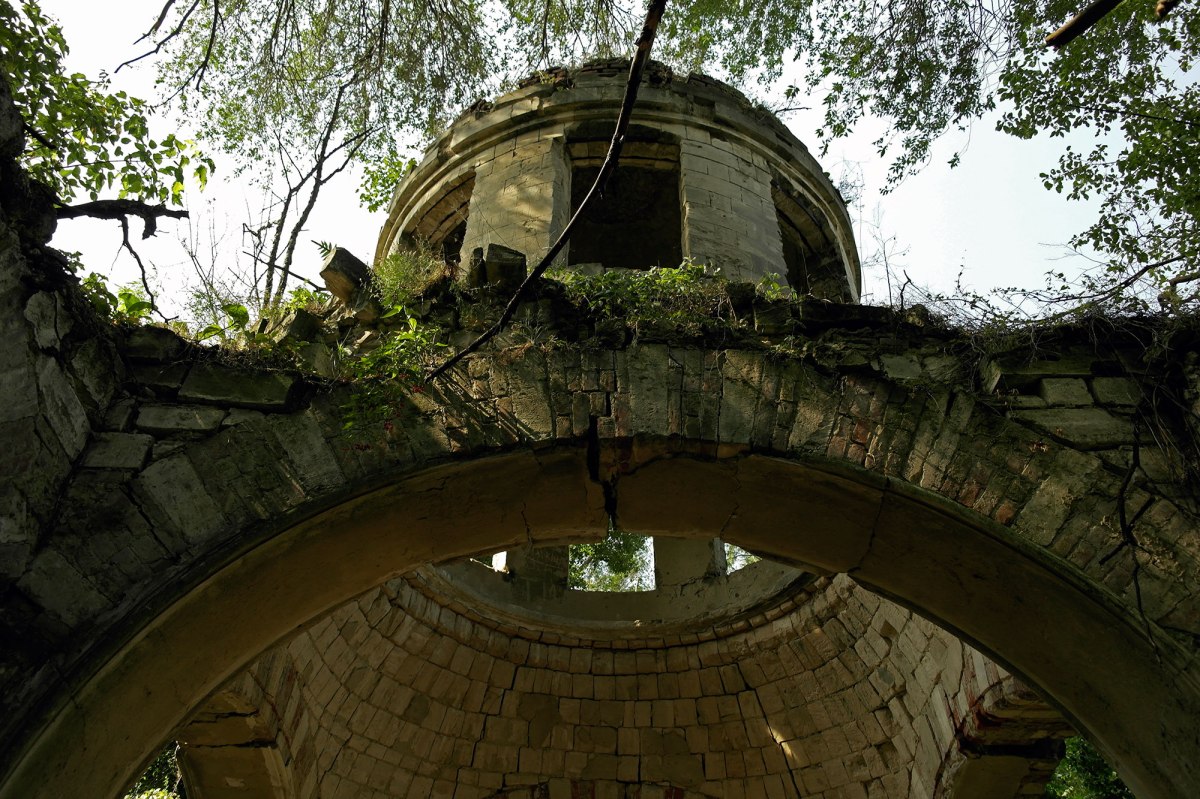 Chişinău Jewish cemetery - mortuary hall