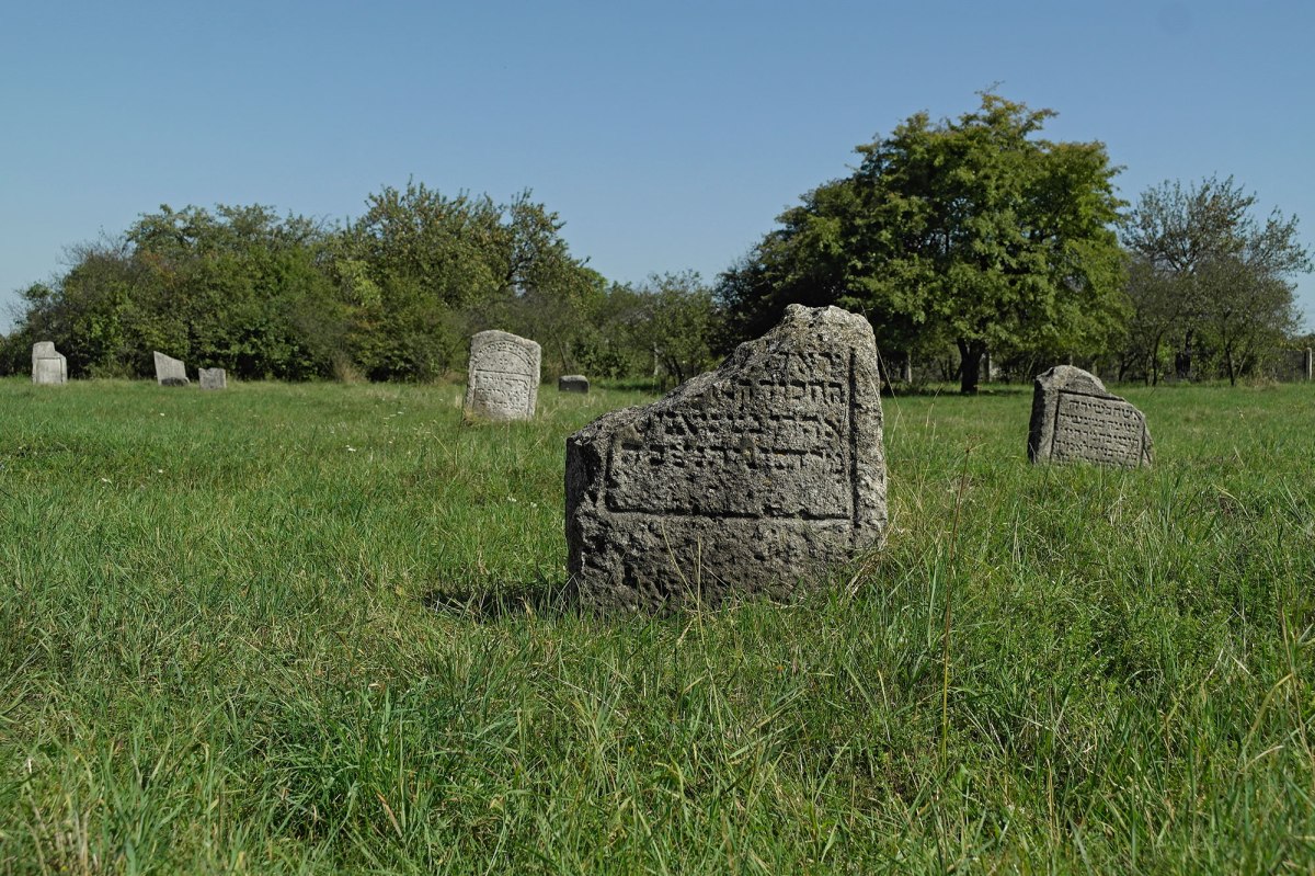 Belz Jewish cemetery