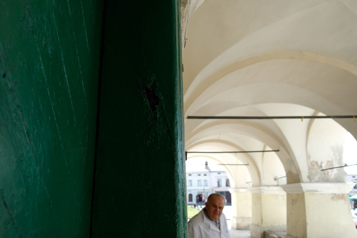 Zhovkva - trace of a mezuzah