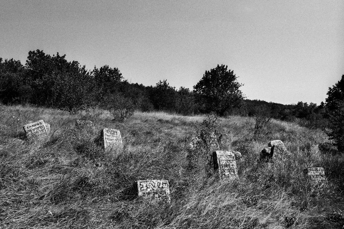 Raşcov Jewish cemetery