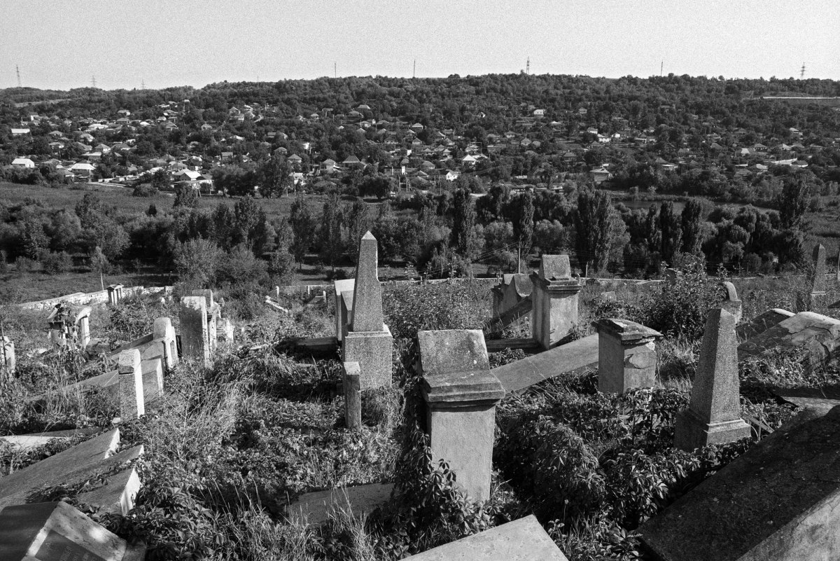 Rîbniţa Jewish cemetery
