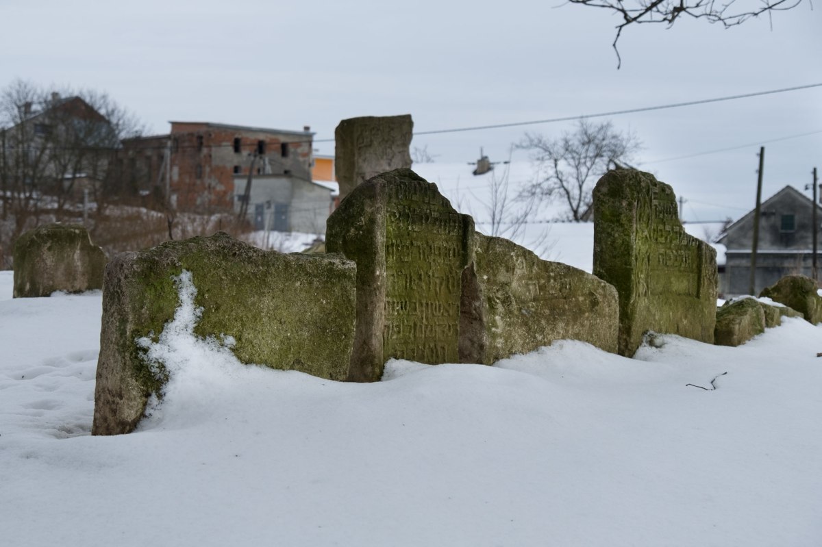 Rozdil Jewish cemetery